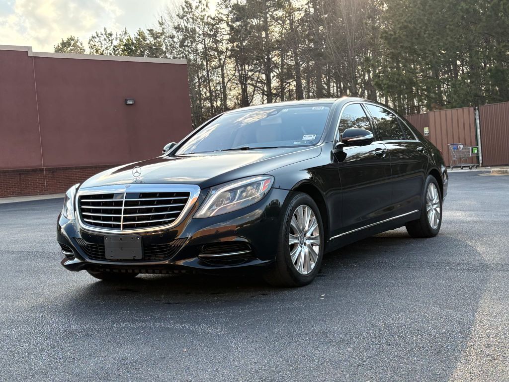 2015 Mercedes-Benz S-Class S550 4MATIC's photo