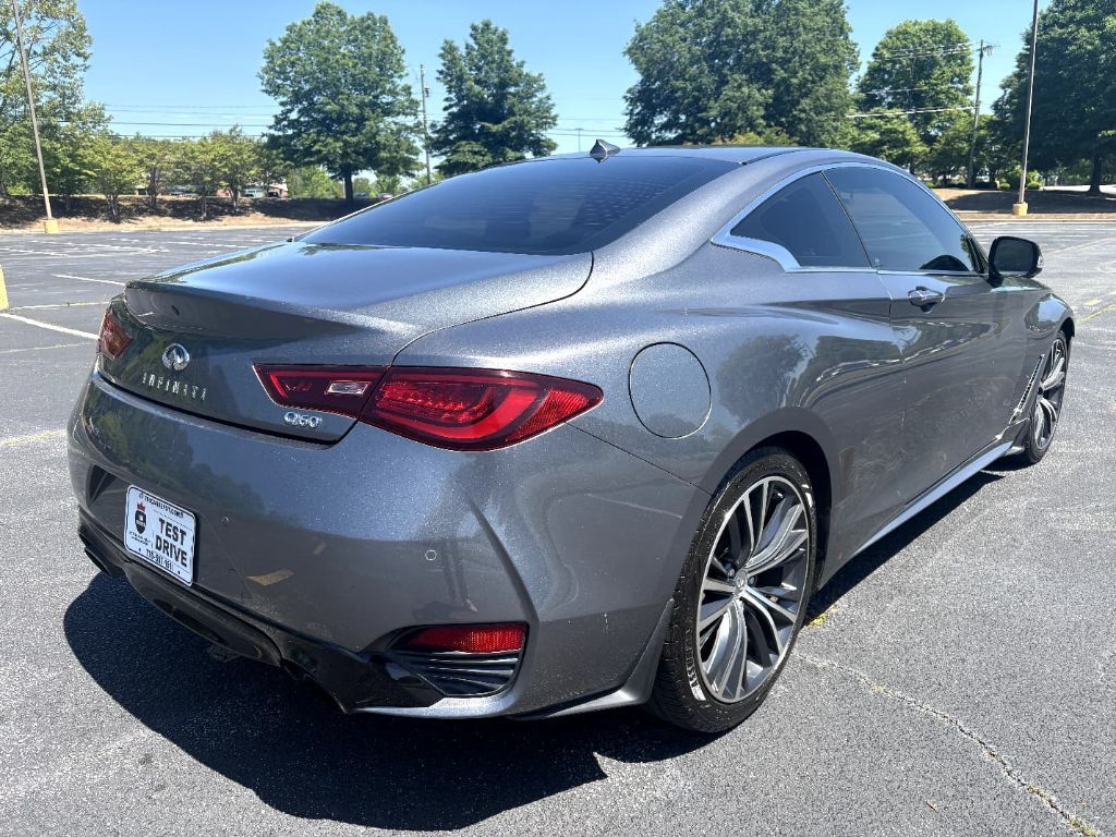 2017 INFINITI Q60 Coupe Premium - Photo 9