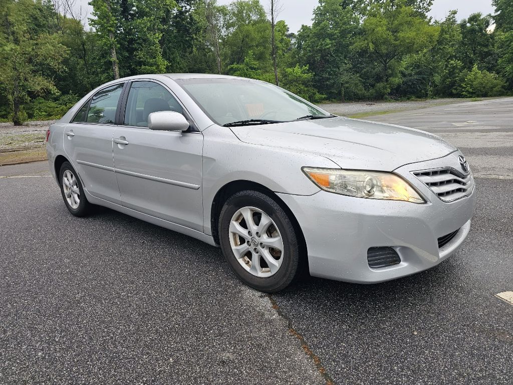 2011 Toyota Camry's photo